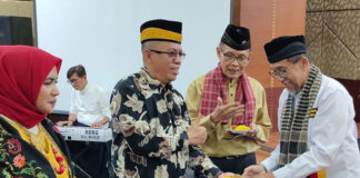Mayjend TNI (Purn) Asril Hamzah Tanjung : “Setiap Perbedaan Jangan Jadikan Perpecahan” tanjung