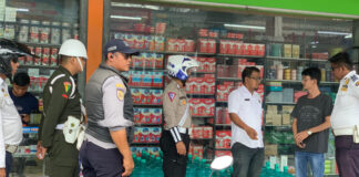 Sosialisasi dan Razia Gabungan Satlantas Polres Karimun satlantas