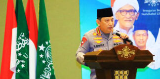 Kapolri : Santri Akan Lebih Kokoh Sebagai Anggota Polisi polisi