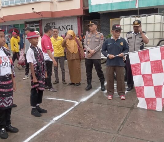 Semarak HUT RI ke-80, 57 Regu SD Meriahkan Lomba Gerak Jalan 4 KM di Kundur Kundur