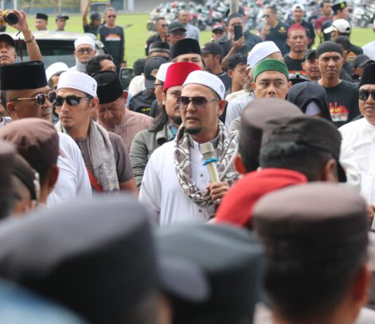 Pertanyakan Keberadaan Tarekat Al-Mu’min, Aliansi Umat Islam Bersatu Kalbar Sambangi Mapolda Kalbar aliansi