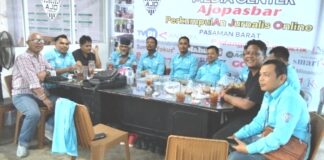 Ketua DPRD Pasbar Kunjungi Kantor AJO, Perkuat Silaturahmi dengan Insan Pers Pasbar