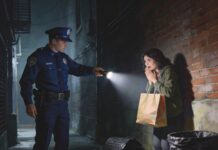 Terungkap! Di duga Oknum Aparat Penegak Hukum Meminta Tumbal, Motor tak di Kembalikan, Uang Rp. 100 ribu Diambi!